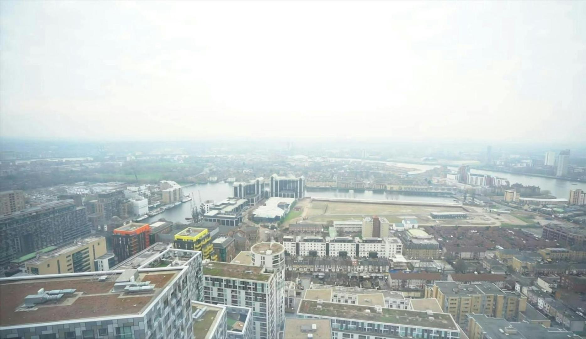 Canary Wharf - Luxury With Skyline View Londra